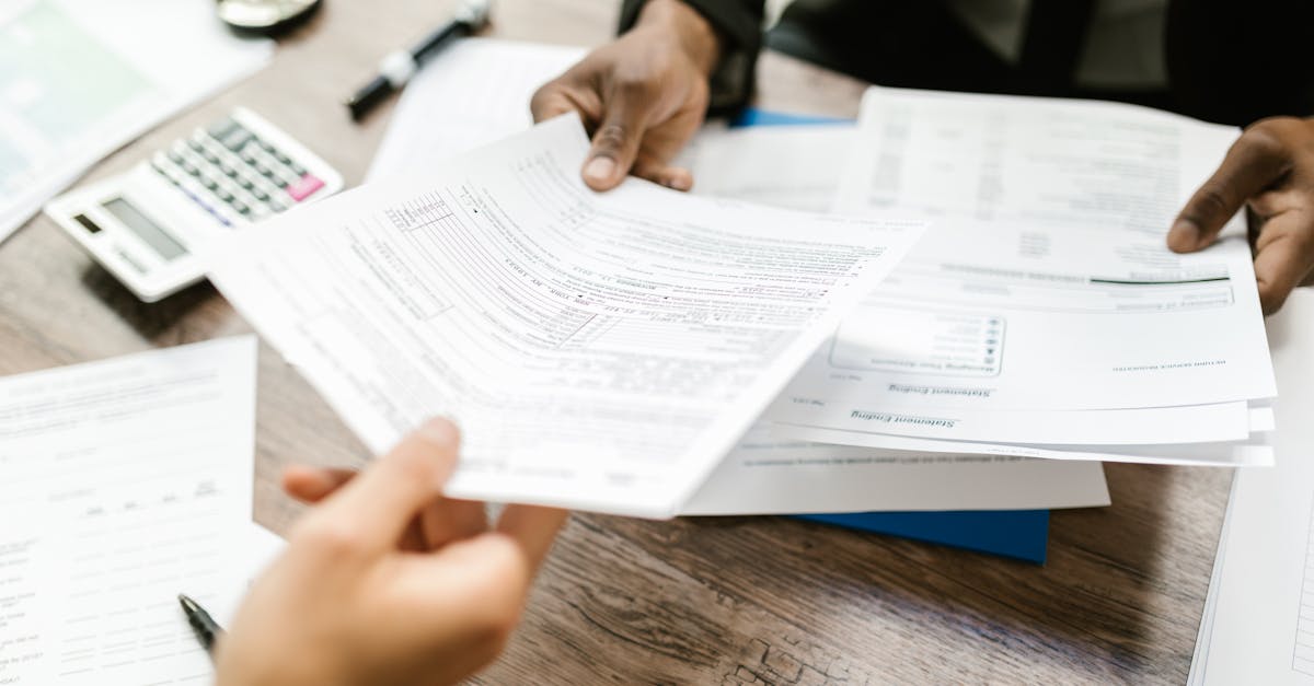 découvrez nos solutions d'assurance pour protéger vos biens, votre famille et votre activité professionnelle.
