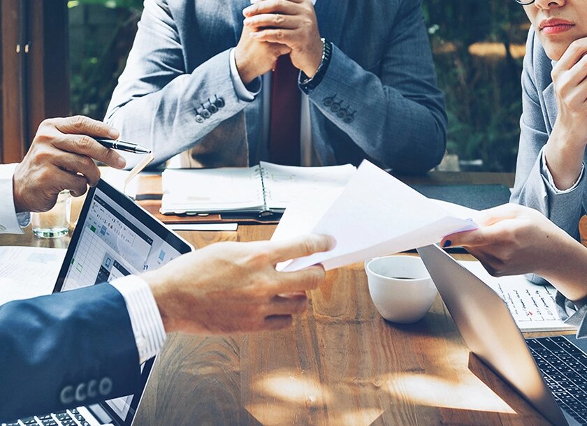 découvrez nos solutions pour organiser une réunion en toute efficacité. trouvez les meilleures pratiques et conseils pour une réunion réussie.