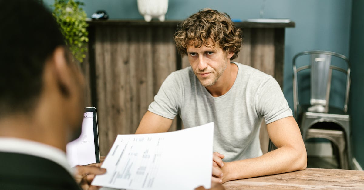 découvrez notre service de courtage en assurances, où notre équipe d'experts vous aide à trouver les meilleures solutions d'assurance adaptées à vos besoins. profitez de conseils personnalisés et d'un accompagnement à chaque étape pour garantir votre protection et votre tranquillité d'esprit.