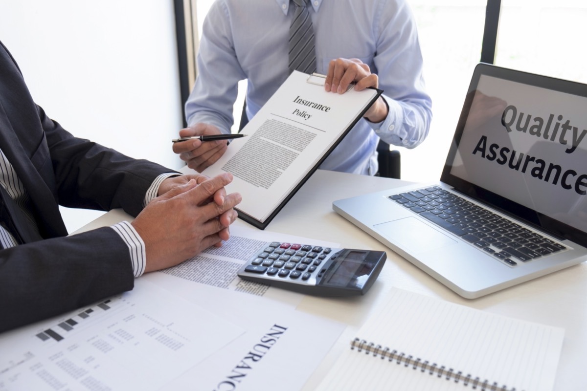 découvrez notre guide complet sur l'assurance pro libérale, une solution essentielle pour les professionnels indépendants. protégez votre activité et vos biens avec des garanties adaptées à vos besoins spécifiques. informez-vous sur les avantages, les options disponibles et comment choisir la meilleure couverture pour sécuriser votre avenir professionnel.