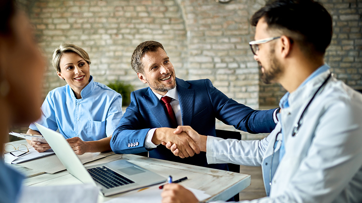 découvrez notre comparatif des assurances responsabilité civile professionnelles pour choisir la meilleure couverture adaptée à vos besoins. évaluez les offres, les garanties et les tarifs afin de protéger votre activité en toute sérénité.