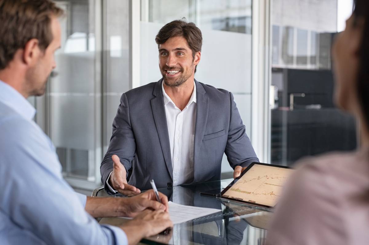 découvrez notre guide complet sur l'assurance professionnelle, conçu pour vous aider à choisir la couverture adaptée à votre activité. protégez votre entreprise des imprévus et optimisez votre sécurité financière avec nos conseils d'experts.
