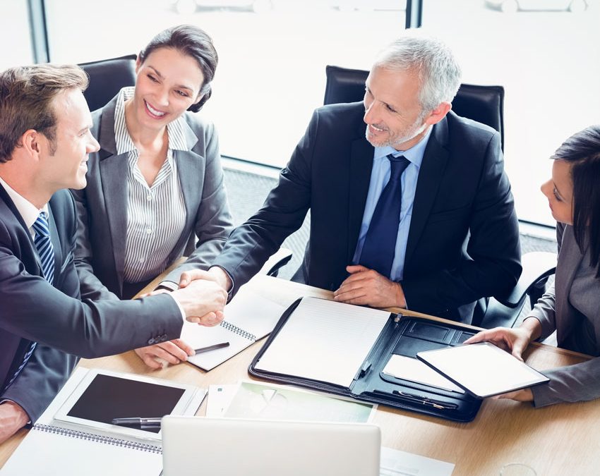 découvrez nos solutions d'assurance entreprise adaptées à vos besoins. protégez votre activité contre les risques financiers et assurez la pérennité de votre société grâce à des garanties sur mesure.