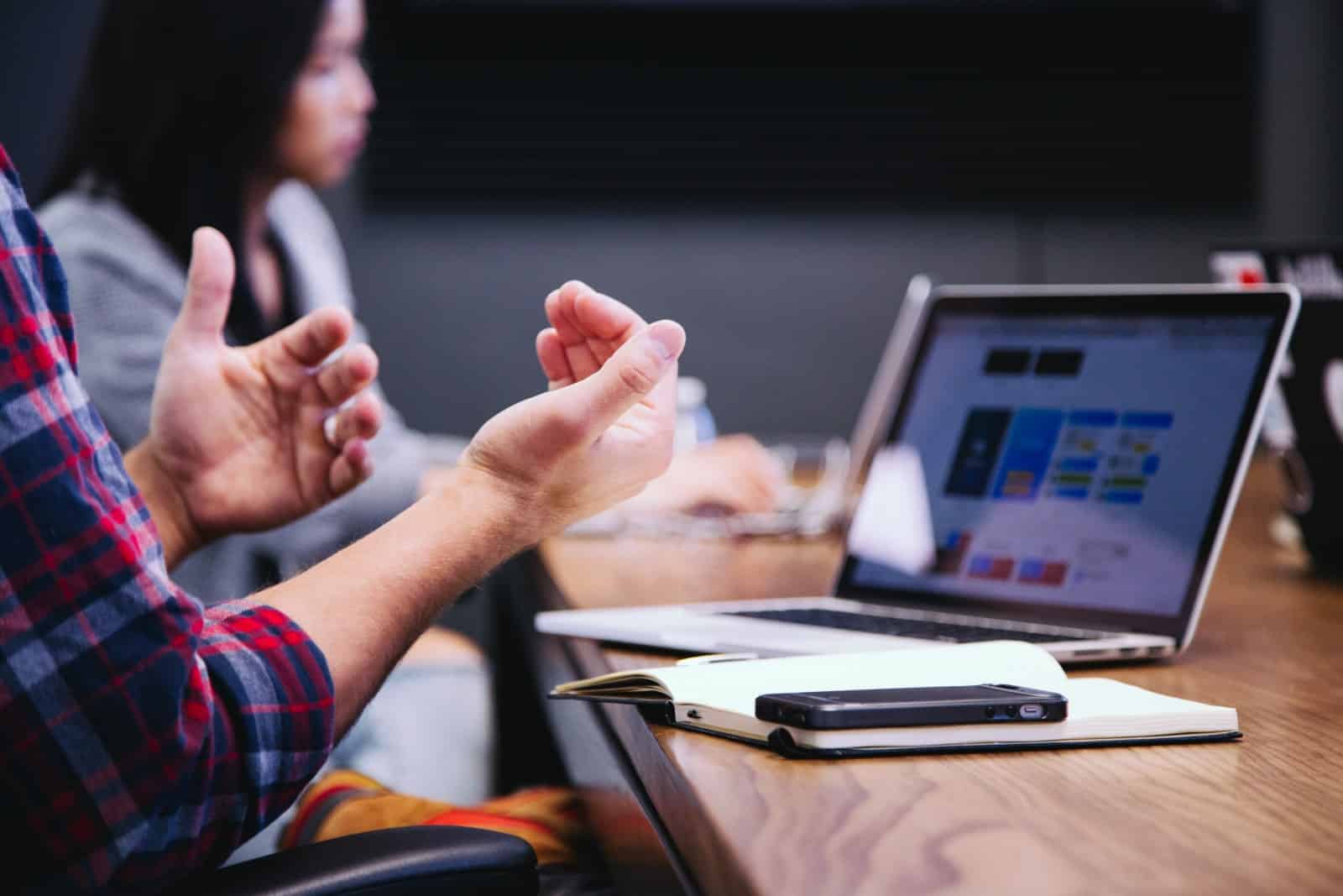 découvrez l'assurance idéale pour les auto-entrepreneurs : protection adaptée, couverture complète et conseils sur-mesure pour sécuriser votre activité et rouler l'esprit tranquille. protégez votre véhicule et votre entreprise dès aujourd'hui.