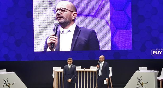 découvrez l'assurance professionnelle axa pour les entrepreneurs, conçue pour protéger votre activité et vous offrir une tranquillité d'esprit. bénéficiez d'une couverture adaptée à vos besoins et d'un accompagnement personnalisé pour sécuriser votre avenir professionnel.