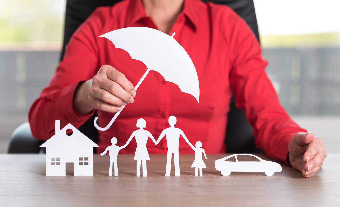 découvrez notre assurance responsabilité civile, conçue pour vous protéger contre les dommages causés à autrui. bénéficiez d'une couverture adaptée à vos besoins, d'une assistance 24/7 et d'un service client réactif. protégez vos biens et votre sérénité avec nos solutions sur mesure.