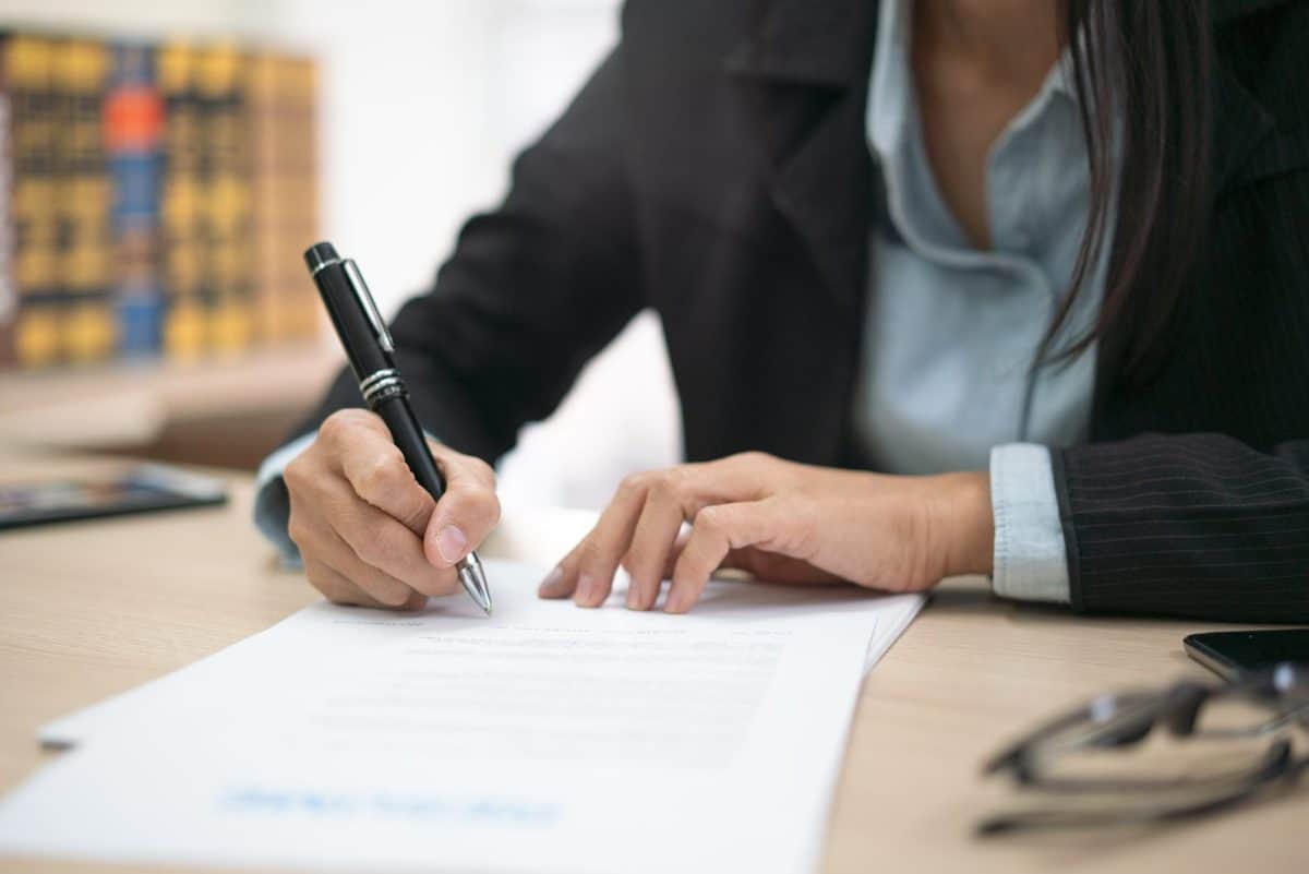 découvrez nos tarifs compétitifs pour l'assurance des utilitaires. protégez votre véhicule de travail avec une couverture adaptée à vos besoins et à votre budget. comparez nos offres pour trouver la solution qui vous convient le mieux.