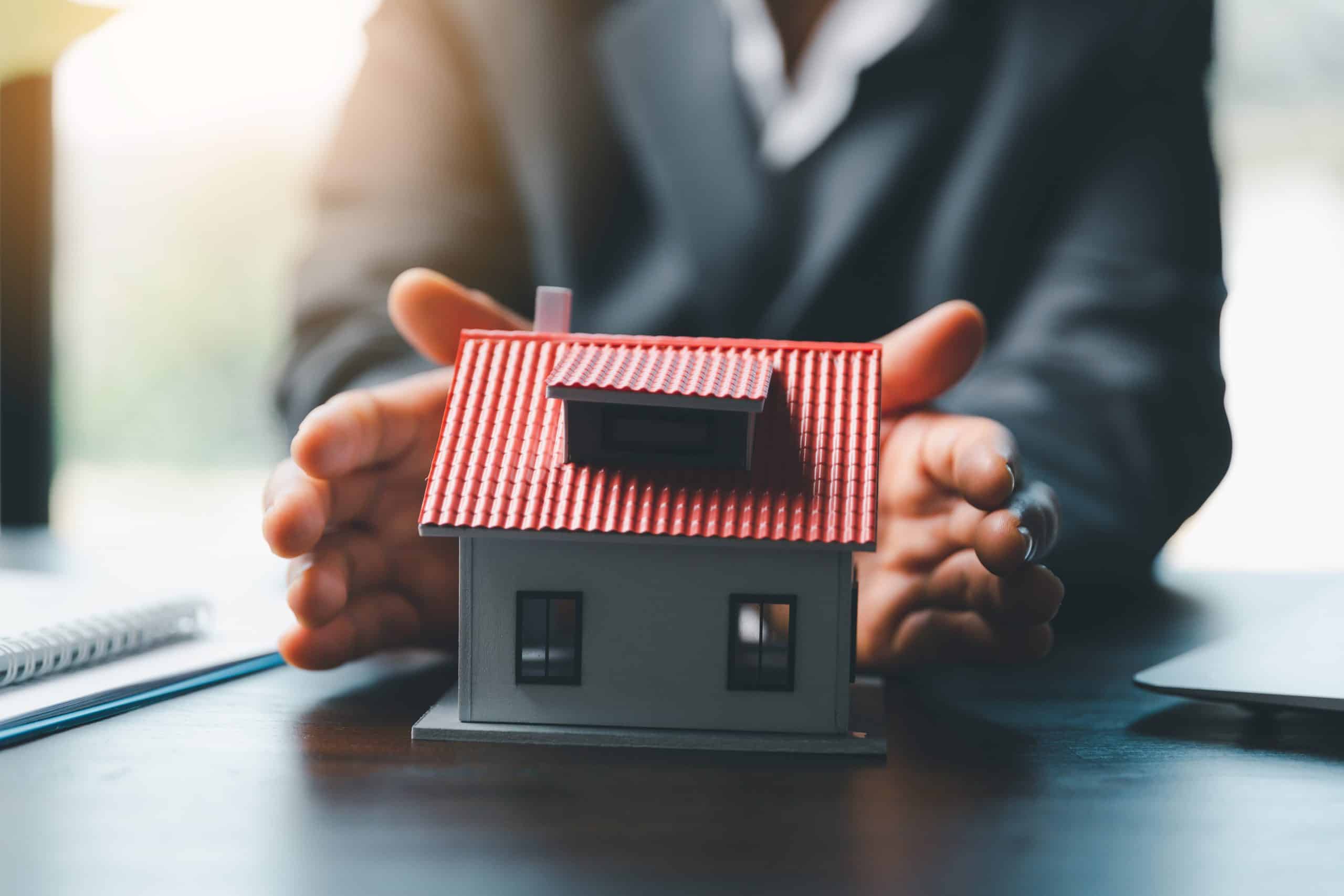 protégez votre foyer avec notre assurance habitation complète. bénéficiez d'une couverture adaptée à vos besoins, incluant la protection contre les incendies, le vol et les dégâts des eaux. découvrez des garanties personnalisées et un service client réactif pour vous assurer une tranquillité d'esprit au quotidien.