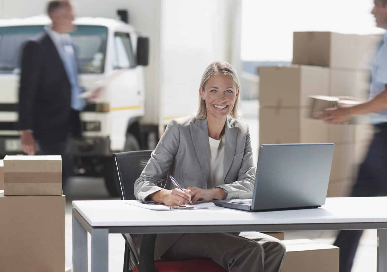 découvrez notre assurance marchandise adaptée à vos besoins. protégez vos biens lors de leur transport et assurez-vous contre les dommages ou pertes. obtenez une couverture complète pour une tranquillité d'esprit lors de vos expéditions.