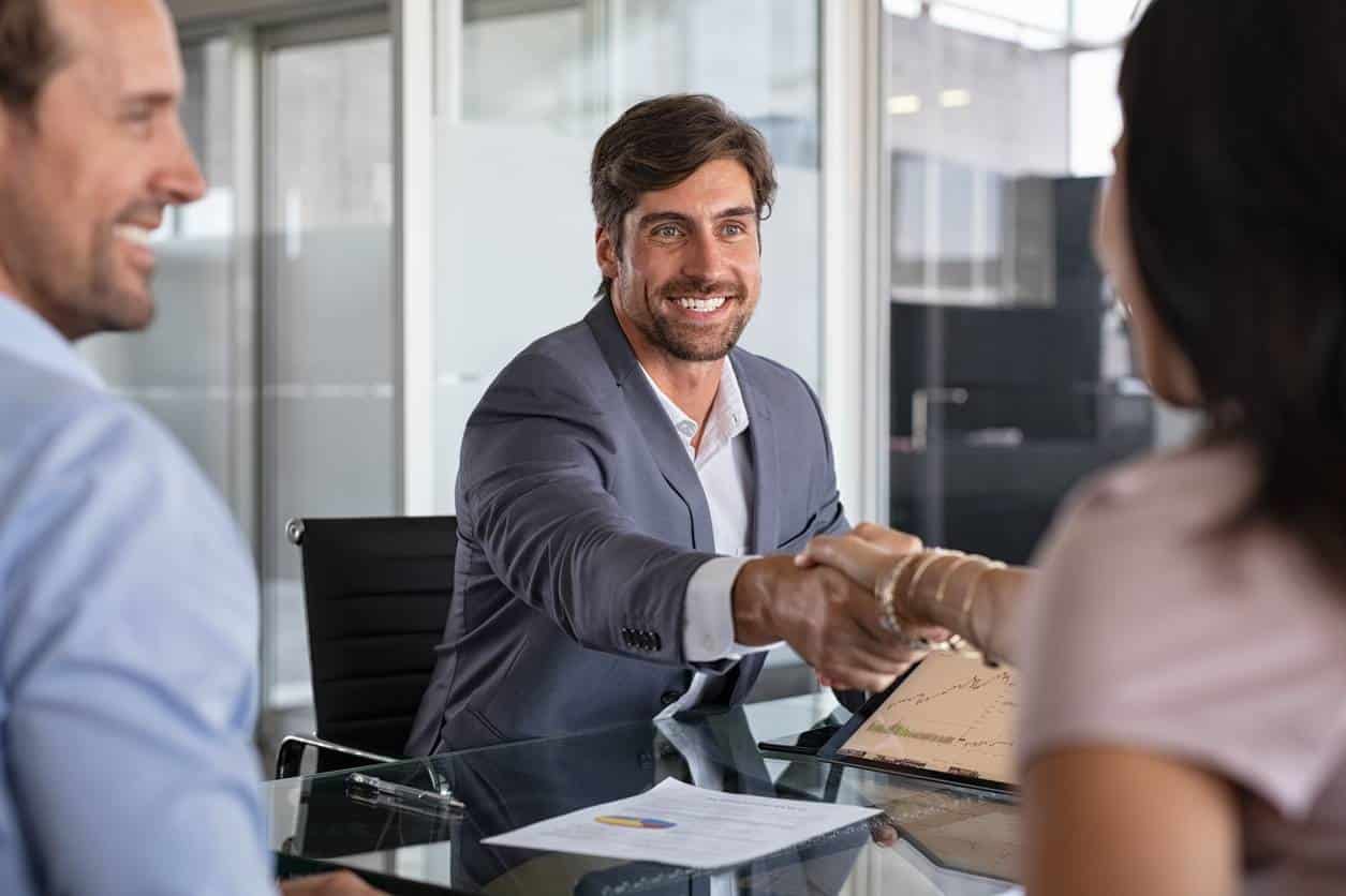 découvrez notre comparateur d'assurances pour entreprises, qui vous permet de trouver les meilleures offres adaptées à vos besoins professionnels. optimisez votre protection tout en maîtrisant votre budget grâce à des comparaisons claires et des conseils d'experts.
