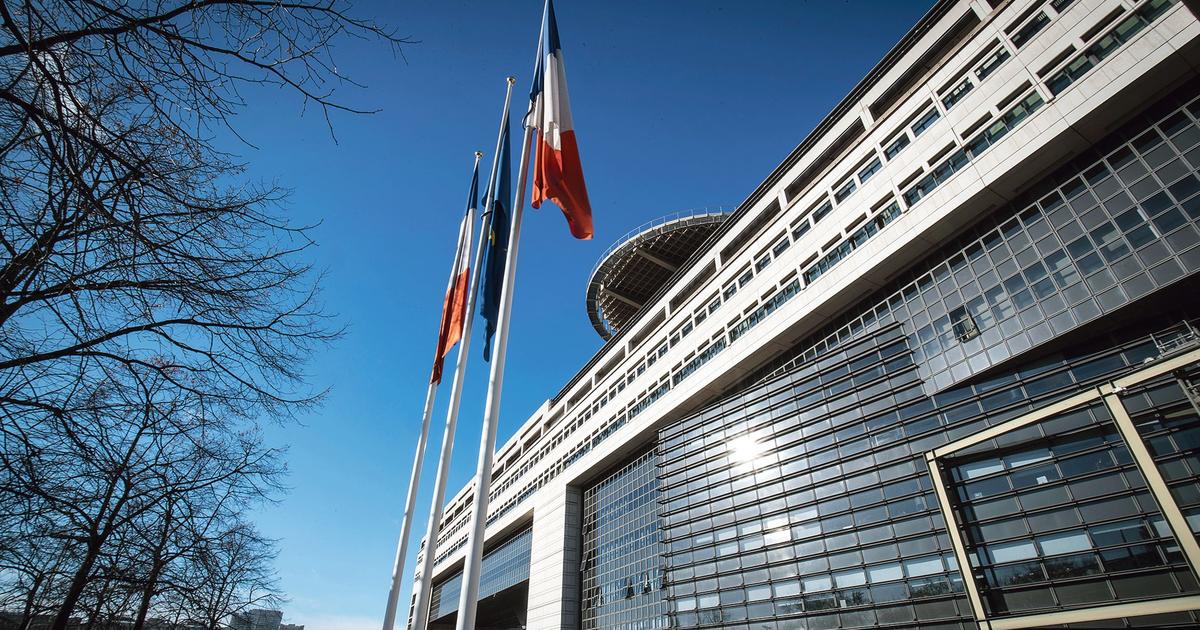 découvrez les solutions d'assurance commerce adaptées aux défis de la pandémie. protégez votre entreprise contre les pertes financières imprévues et assurez votre avenir face à l'incertitude économique actuelle.